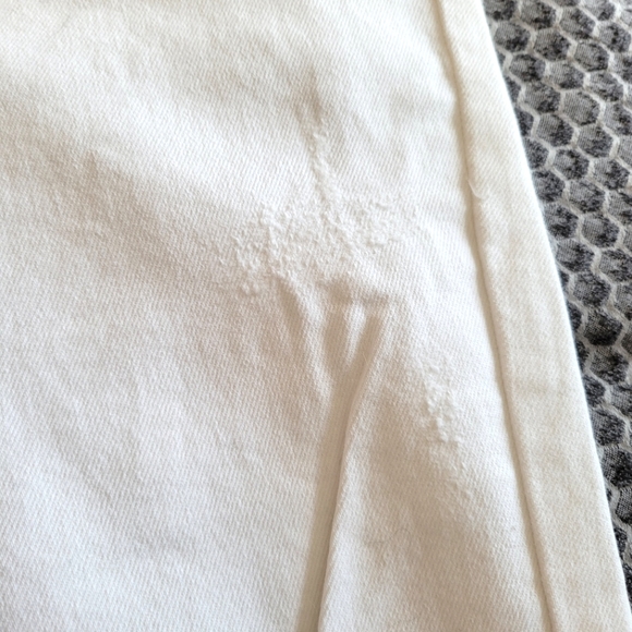 Forever 21 NWT White jeans distressed regular cut size 30 - Picture 4 of 6